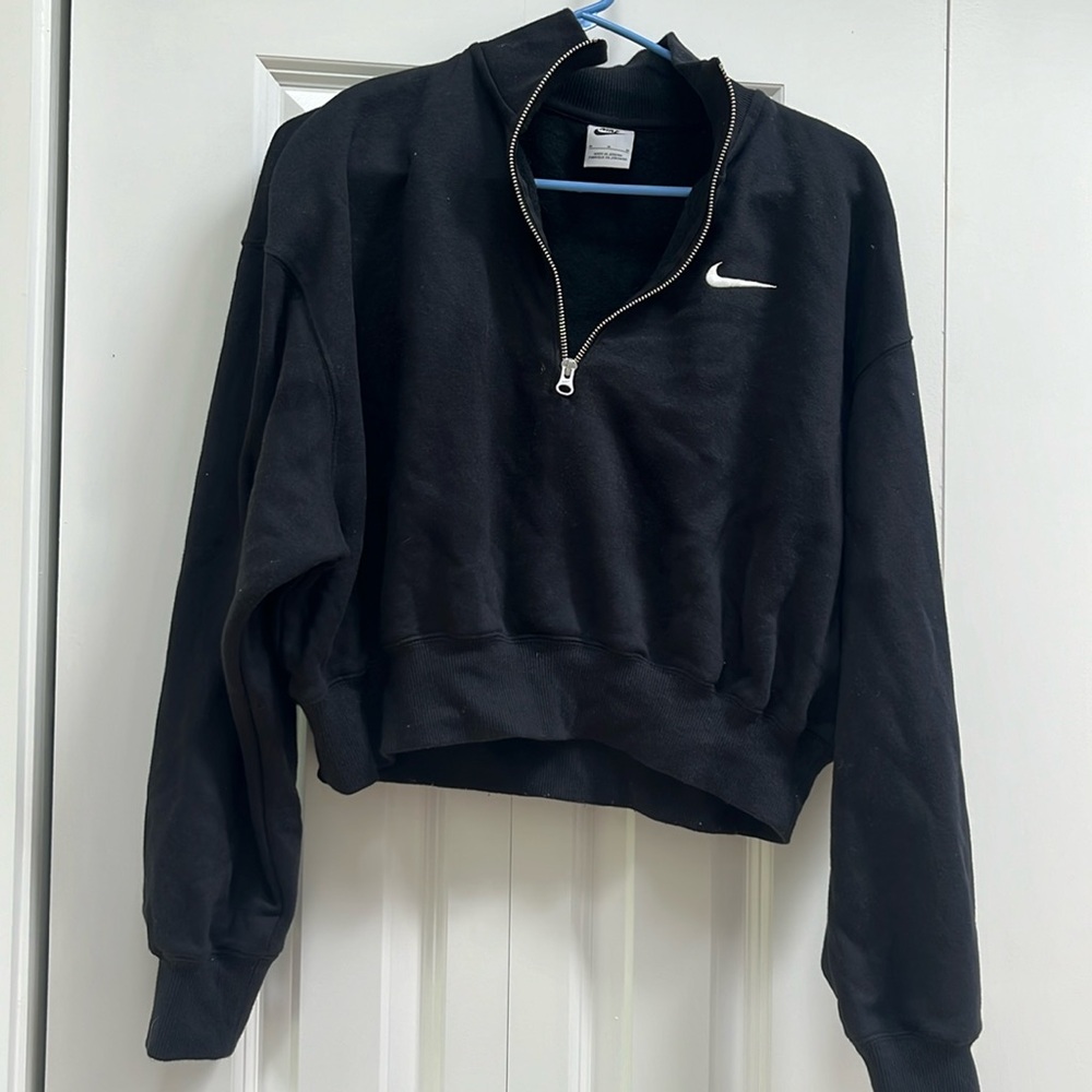 nike quarter zip sweatshirt